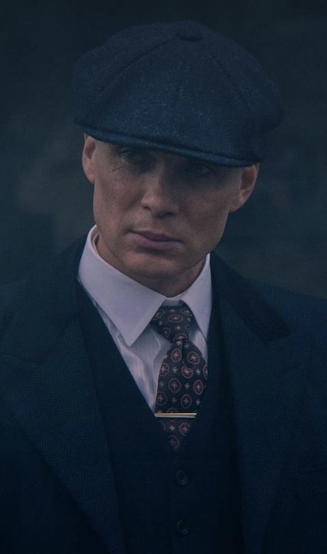 Tomas Shelby Wallpaper 4k Iphone, Tommy Shelby Aesthetic, Shelby Aesthetic, Tomas Shelby, Cillian Murphy Tommy Shelby, Peaky Blinders Poster, Peaky Blinders Characters, Peaky Blinders Wallpaper, Peaky Blinders Thomas