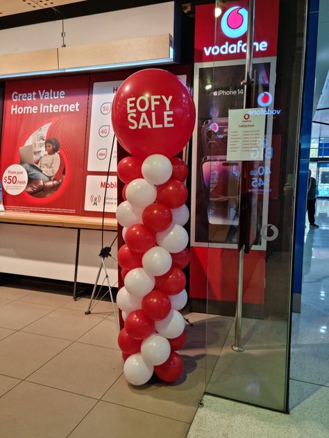 End of Financial Year Sale at Vodafone Ballon Ideas, Youtube Party, Corinthian Column, Personalized Balloons, Balloon Delivery, A Piece Of Cake, Balloon Columns, Piece Of Cake, Church Decor