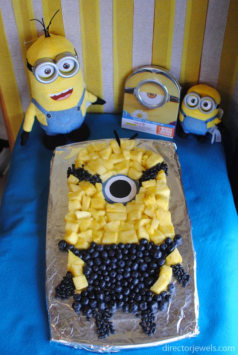 Diy Minion Party, Minions Movie Night, Minion Party Food, Minion Food, Minion Wedding, Minion Party Theme, Minions Birthday Theme, Minions Kids, Diy Minions