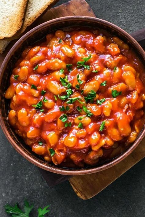 Pioneer Woman's Cowboy Beans - Table for Seven Cowboy Beans Recipe, Spectacled Owl, Slow Cooker Baked Beans, Homemade Baked Beans, Cowboy Beans, Baked Bean Recipes, Spicy Tomato Sauce, Pasta E Fagioli, Bbq Sauce Homemade