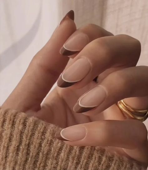 Nail Ideas Oval French Tip, Birthday Nails Almond Scorpio, Oval Nail Inspo Aesthetic, Cinnamon Nail Design, Nails For Brown Hands, Modern French Nail Designs, Brown Hoco Nails, Oval Nail Inspo Acrylic, Brown Tip Acrylic Nails