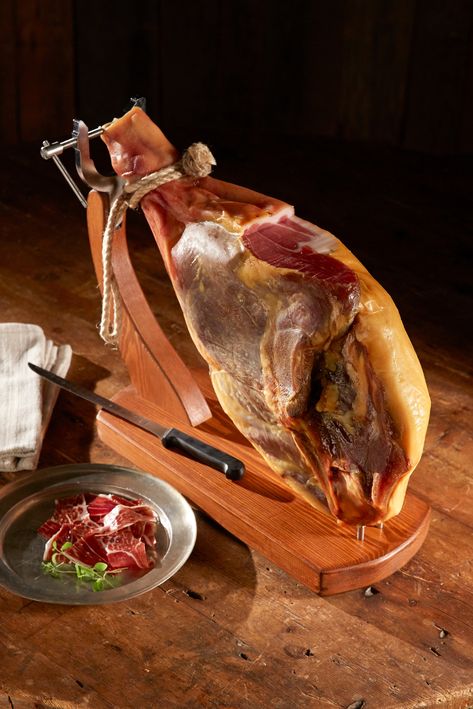 Whole Ham, Spanish Foods, Serrano Ham, Spanish Cuisine, Sliced Ham, Smoked Ham, Snack Treat, Hams, Beef Jerky