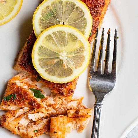 Old Bay Salmon, Easy Salmon Recipe, Spicy Green Beans, Strawberry Cheesecake Ice Cream, Air Fryer Salmon, Peppermint Ice Cream, Miso Butter, Butter Salmon, Strawberry Sorbet