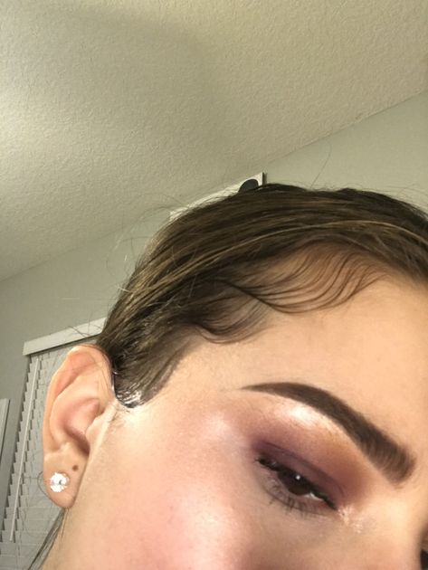 White girl edges morphie 35O palette look simple eyeshadow edges laid highlighter White Girl Edges, Curly Hairstyles White Girl, Hairstyles White Girl, Edges Laid, Lavender Hair Colors, Simple Eyeshadow, Braided Hair Tutorial, Silky Smooth Hair, Weak Hair