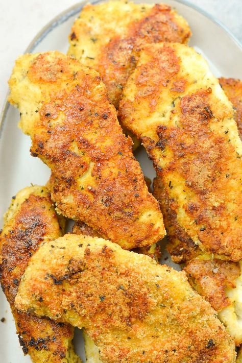 Easy Keto Chicken Tenders (baked or air fryer) - Maebells Keto Chicken Tenders, The Best Keto Recipes, Crispy Oven Fried Chicken, Recipe Air Fryer, Braised Chicken Breast, Chicken Tenders Recipe, Keto Fried Chicken, Best Keto Recipes, Spicy Chicken Sandwiches