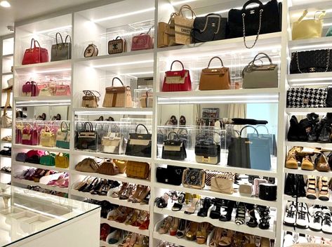 Luxury Stores Asetic, 12” Purse Storage, Handbag Cabinet Display, Handbag Display Boxes, Luxury Light Box Bag For Shopping, Handbag Glass Cabinet, Handbag Bedroom Storage, Visual Merchandising Luxury Handbag On Table, Purse Display Shelves