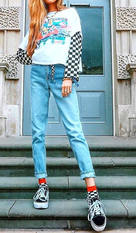 80s Tshirt Outfit, 80s Fashion Modern Style, Aesthetic Outfit Ideas, Boys Summer Outfits, 90s Fashion Outfits, Outfit Goals, Grunge Fashion, Aesthetic Outfits, Fashion Killa