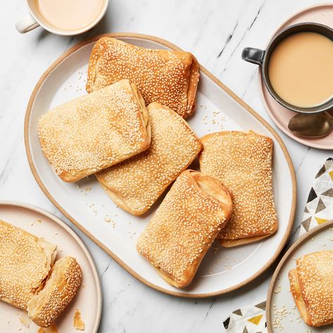 Shao Bing Recipe | Epicurious Naan Garlic Bread, Bing Recipe, Garlic Bread Seasoning, Naan Garlic, Bread Seasoning, Taiwanese Breakfast, Crispy Chilli Beef, Bread No Yeast, Savory Baked Goods