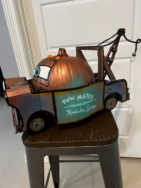 Hardware Pumpkin Ideas, Magic School Bus Pumpkin Decorating, Halloween Pumpkin Competition, Contest Pumpkin Decorating, Tow Mater Pumpkin Painting, Boy Pumpkin Decorating Ideas, Pumpkin Decorating Ideas Healthcare, Cartoon Painted Pumpkins, Craved Pumpkins Ideas Easy Diy