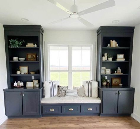 7+ Homely Farmhouse Window Seat Ideas for Every Nook and Cranny Farmhouse Window Seat, Neutral Office Space, Modern Window Seat, Blue Bookshelves, Bay Window Benches, Window Seat Ideas, Bedroom Window Seat, Built In Window Seat, Built In Bookshelves