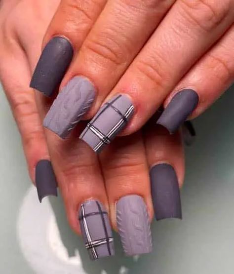 Top Ten Nail Trends 2023 Rainbow Manicure, Plaid Nail Designs, Swirl Nail Art, Ten Nails, Nail Looks, Fall Nail Trends, Airbrush Nails, Spring Nail Designs, Plaid Nails