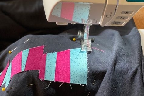 How to Applique on a T-Shirt (with Free Template) Applique T Shirts Diy, T Shirt Applique Diy, Tshirt Applique Ideas Diy, Shirt Applique Ideas, Diy Embellishments Clothes, Reverse Applique Designs, Applique Designs Free, Fabric Applique Diy, How To Applique