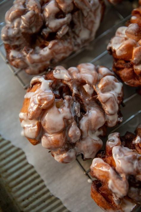 Apple Fritters Homemade Apple Fritters, Donut Dough, Donut Shops, Pumpkin Treats, Apple Fritter, Apple Dessert Recipes, Fritter Recipes, Cooked Apples, Doughnut Recipe