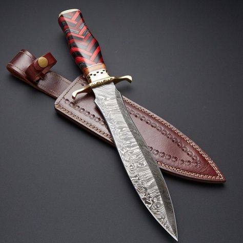 Top_10_Knives® on Instagram: “Materials Damascus steel Firestorm Pattern, Colored Wood with Brass, Fiber Spacers Brass Guard and Pommel, Cow Hide Leather Sheath…” Knife Gifts, Karambit Knife, Dagger Knife, Damascus Steel Knife, Steel Art, Damascus Knife, Cool Knives, Bowie Knife, Knife Sharpening