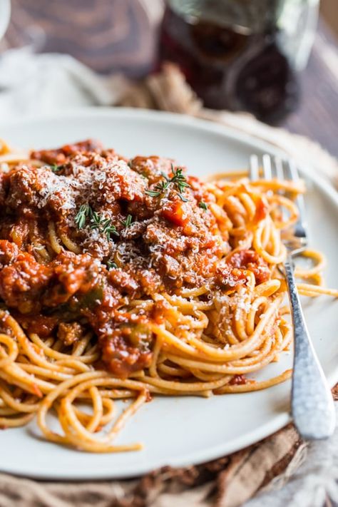 Slow Cooker Meat Sauce, Popular Pasta Recipes, Slow Cooker Meat, Turkey Bolognese, Bolognese Sauce Recipe, Spaghetti Bolognaise, Pastas Recipes, Meat Sauce Recipes, Spaghetti Sauce Recipe