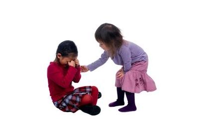 5 Ways to Help Siblings Develop Emotional Intelligence Skills Every Day--bit just siblings... It's getting your child develop good emotional judgment. So simple and so powerful. Friends Helping Each Other, Kids Empathy, Teaching Empathy, Helping Each Other, Parenting Tools, Child Rearing, Teachable Moments, Parenting Articles, Parent Resources