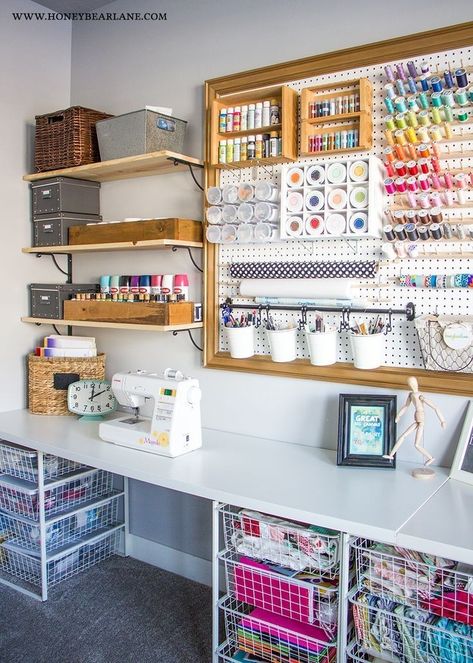 Pegboard Craft Room, Craft Room Makeover, Sewing Room Inspiration, Pegboard Organization, Coin Couture, Sewing Room Design, Dream Craft Room, Craft Room Design, Sewing Room Organization