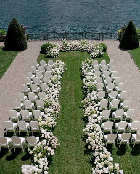 Taking all of our inspo from a Lake Como wedding today where Luxury Wedding Planners @global_weddings (also in Bali) produced this special one. Save this one for some serious style inspo 🌿 📋 @global_weddings 📍 @villa_balbiano 📸 @tali_photography 🎀 @enakaicreative 🌸 @tuscanyflowers 💄 @rachellefacelo 👗 @moniquelhuillierbride @helenrodriguesbridal Let us guide you through your Bali Wedding journey! Expert Advice & Your Trusted Wedding Guide Since 2017 💻 www.thebalibride.com 💌 info@thebalibri... Lake Como Wedding Aesthetic, Villa Balbiano Wedding, Tali Photography, Enchanted Forest Party, Global Wedding, Forest Party, Como Wedding, Lake Como Wedding, Instagram Board