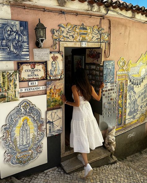 Playing tourist 📸✨♥️ #sintra #portugal #europeansummer #pinterestinspired #pinterestaesthetic #vacation #travelblogger #caves #castles #whatiwore Portugal Girl Aesthetic, Azores Portugal Aesthetic, Lisbon Portugal Aesthetic Outfits, Portugal Picture Ideas, Lisbon Photos Ideas, Porto Portugal Outfits, Portugal Photo Ideas, Algarve Portugal Aesthetic, Porto Portugal Aesthetic