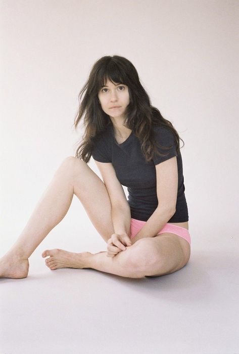 Katherine Waterston Katherine Waterston, Mary Elizabeth Winstead, Mary Elizabeth, Celebrity Pictures, Celebrity Photos, Beautiful People, A Woman, Lookbook, Hollywood