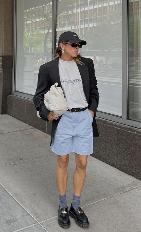 Loafers Outfits, Looks Com Short, Suit Shorts, Men Photoshoot, Outfit Plan, Mens Casual Dress Outfits, Mens Outfit Inspiration, Androgynous Fashion, Looks Black