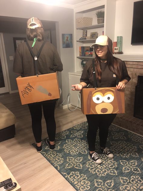 How To Make Slinky Dog Costume, Slinky Dog Costume Diy Couples, Slinky Costume Toy Story, Toy Story Slinky Dog Costume Diy, Diy Slinky Dog Costume For Adults, Slinky Toy Story Costume, Diy Slinky Dog Costume, Slinky Dog Costume Diy, Toy Story Slinky Dog Costume