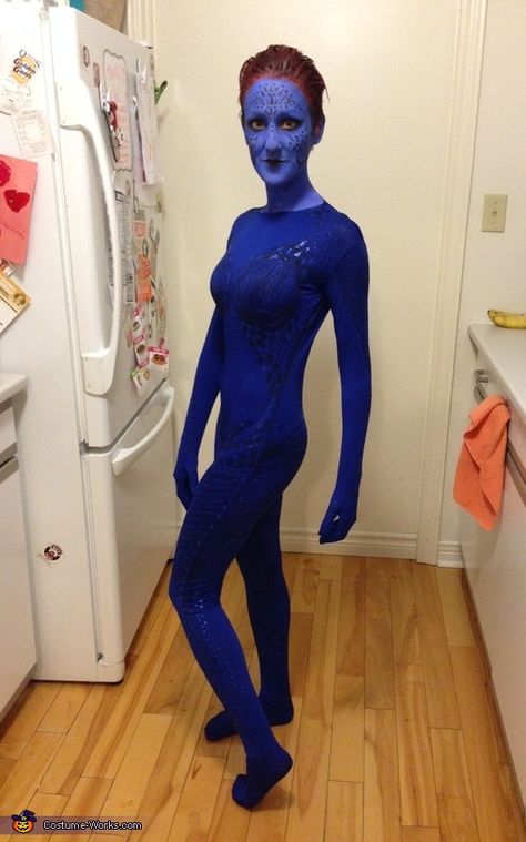 Lana: This is me wearing my DIY mystique costume! I absolutely love mystique from x-men and believe she symbolizes real femininity, strength, honour, independence! I used plain blue morph suit, cut... Simple Diy Halloween Costumes, Make A Halloween Costume, Mystique Costume, Morph Suit, Creative Halloween Costumes Diy, Halloween Costumes 2014, Halloween Costumes To Make, Homemade Costume, Costume Works