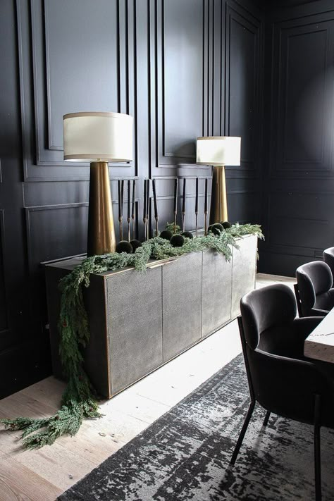 Modern Christmas Decor Ideas and Inspiration | Hunker Formal Dining Room Rug, Dark Wall Dining Room Ideas, Black Dining Room Rug, Black Formal Dining Room, Dark Wall Dining Room, Dark Rugs In Living Room, All Black Dining Room, Black Wall Dining Room, Black Dining Room Walls