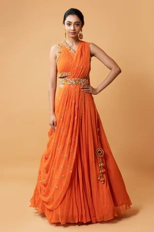 Orange Indian Outfit, Draped Lehenga, Drape Lehenga, Lehenga And Blouse, Orange Lehenga, Traditional Indian Dress, Orange Skirt, Dress Indian Style, Lehenga Designs