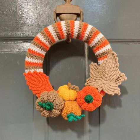 40 Crochet Seasonal Wreath Patterns To Welcome Each Season With Style - Cotton & Cloud Crochet Thanksgiving Wreath, Crochet Door Wreath, Crochet Seasonal, Crochet Wreath Pattern, Turkey Wreath, American Flag Wreath, Crochet Wreath, Scarecrow Wreath, Bamboo Yarn