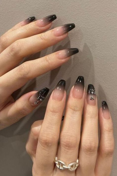 Scorpio Nails Black Blush Nails, Jell Nails, Paznokcie Hello Kitty, Edgy Nails, Grunge Nails, Ombre Nail Designs, New Nail, Nail Swag, Nail Extensions