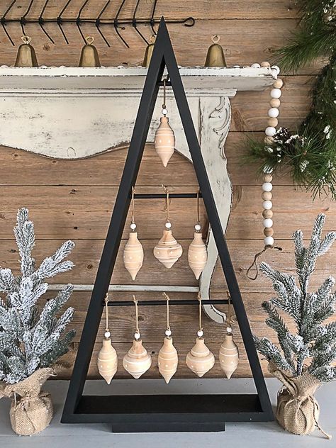 Wooden Christmas Trees With Fairy Lights, Diy Triangle Christmas Tree, Wood Xmas Tree Ideas, Wooden Frame Christmas Tree, Wood Xmas Trees Triangle, A Frame Christmas Tree, Triangle Wood Christmas Trees, Diy Wood Trees Christmas, Wood Triangle Christmas Tree