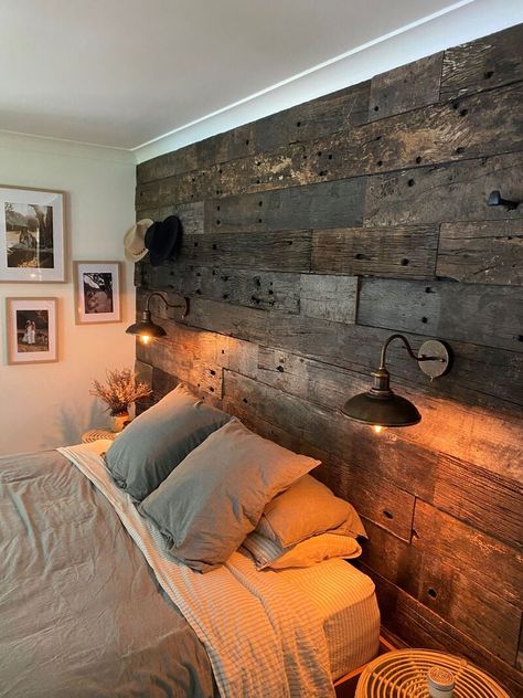 Reclaimed recycled timber feature walls in bedrooms (36) Wood On Walls Bedroom, Timber Feature Wall Bedroom, Reclaimed Wood Bedroom Wall, Wood Behind Bed, Reclaimed Wood Wall Bedroom, Raw Wood Wall, Wood Wall Bedroom, Reclaimed Wood Feature Wall, Reclaimed Wood Bedroom