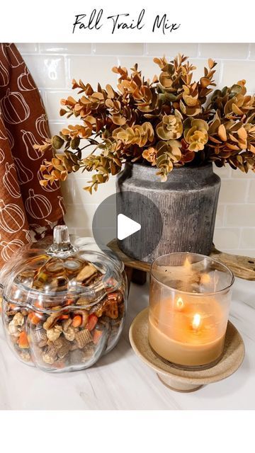 Esperanza Maldonado || Home Decor || DIY || Latina on Instagram: "Fall Trail Mix to make this year🍂. This was so easy to customize to your liking and delicious to keep around as a fall snack. Let me know if you try this! Here is the recipe: •1 cup of brown sugar •1 stick of melted unsalted butter •1 tbsp of vanilla extract •1 bag of Chex mix •Autumn Mix •Reese's •White/ Milk chocolate covered pretzels •Caramel Popcorn Instructions: 1) Preheat oven to 275 degrees 2) Mix the sugar, melt Fall Snacks, Covered Pretzels, Candy Recipe, Caramel Popcorn, Chex Mix, Chocolate Covered Pretzels, Trail Mix, Milk Chocolate, Home Decor Diy