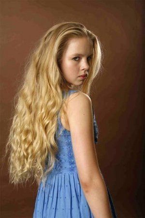 Sofia-Vassilieva Sofia Vassilieva, Fanning Sisters, Sofia, Actresses, Long Hair Styles, Film, Celebrities, Hair Styles, Hair