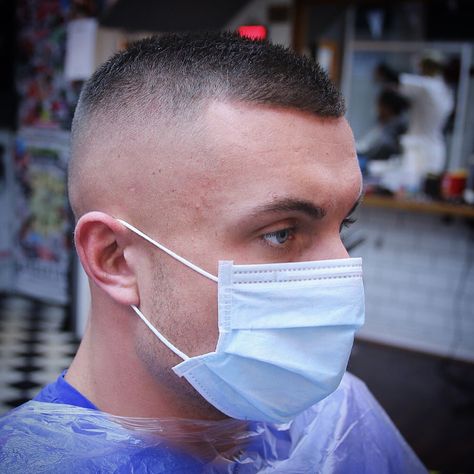 Barbertown on Instagram: “Short ! .. High.. Tight no maintenance Wash n Go .. #StaySafe Guys 💈💙.. #GoodHonestBarbering .. _________________________…��” Best Short Haircuts For Men, Mid Fade Haircut, Popular Mens Haircuts, Short Haircuts For Men, Undercut Fade, Haircut Names For Men, Man Bun Hairstyles, 2020 Hairstyles, Great Haircuts