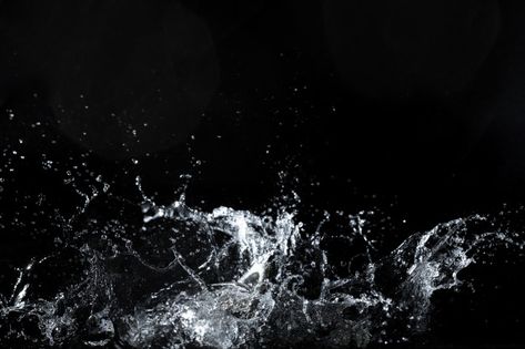 Water splash on black background, fresh ... | Premium Photo #Freepik #photo #background #abstract #water #light Water Overlay, Water Drop Video Black Screen, Bubbles On Black Background, Ink In Water Background, Water Splash Black Background, Water Splash Vector, Jungle Images, Photo Water, Splash Effect