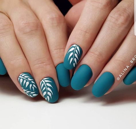 Fall Nails Matte Short, Summer Nails Matte, Nail Halloween, Blue Matte Nails, Halloween Nail Art Ideas, 3d Nail Art Designs, Teal Nails, August Nails, Fantasy Nails