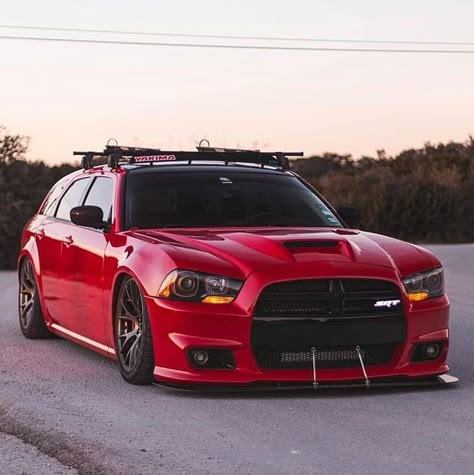 Dodge Wagon, Srt Dodge, Dodge Charger Hellcat, Dodge Charger Rt, Dodge Srt, Dodge Charger Srt, Dodge Muscle Cars, Scat Pack, Dodge Magnum