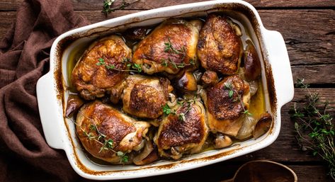 Sweet And Savory Baked Chicken And Apples Slow Cooker Kip, Baked Boneless Chicken Thighs, Chicken Thigh Seasoning, Airfryer Recept, Chicken Breast Crockpot Recipes, Slow Cooker Chicken Thighs, Crockpot Chicken Breast, Recipe Using Chicken, Cook Chicken