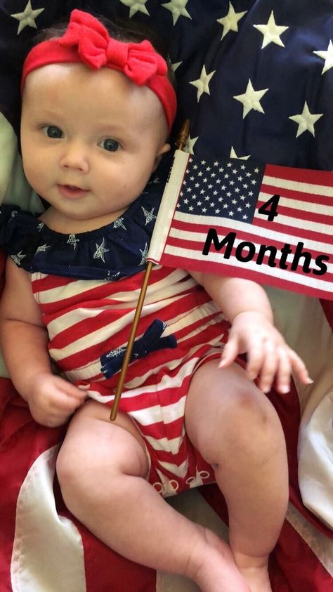 Fourth Of July Baby Pictures, 4th Of July Baby Pictures, July Newborn, Patriotic Photography, Americana Cottage, First Fourth Of July, July Pictures, Baby Holiday Photos, 4th Of July Photography