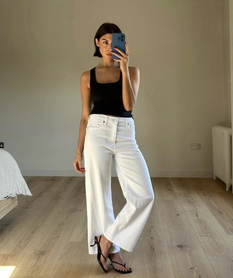 white jeans outfit, white jean outfit, white jeans outfits, white jean outfits summer, white denim jeans, white jeans outfit summer White Jean Outfits, Denim Jeans Outfit Casual, White Denim Jeans Outfit, White Jeans Outfit Summer, White Muscle Tee, Style White Jeans, Jeggings Outfit, Best White Jeans, Black Top Outfit