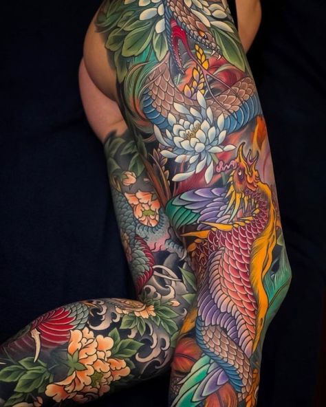 Animal Tattoo Meanings, Yakuza Style Tattoo, Japanese Phoenix Tattoo, Japanese Leg Tattoo, Japanese Legs, Japanese Tattoo Symbols, Full Leg Tattoos, Traditional Japanese Tattoos, Body Suit Tattoo