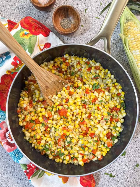 Sautéed Fresh Sweet Corn with Bell Peppers and Onions Corn Off The Cob, Easy Summer Side Dishes, Family Supper, Hot And Sour Soup, Lima Beans, Summer Side Dishes, Peppers And Onions, Red Bell Pepper, Sweet Corn