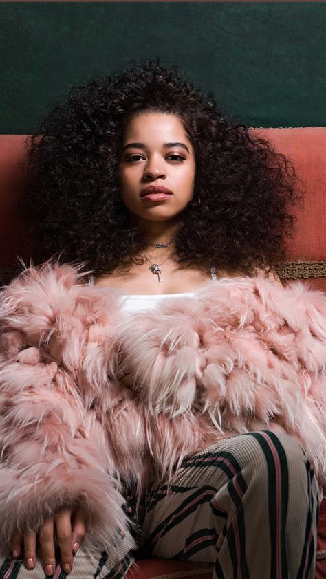 Photo of Ella Mai for fans of Ella Mai ✨ ❤️ #music #musiclover #throughback #ellamai Ella Mai Aesthetic, Female Artists Music, Ella Mai, All Disney Princesses, Portrait Cartoon, I Love Justin Bieber, Celebrity Wallpapers, Female Rappers, Short Natural Hair Styles