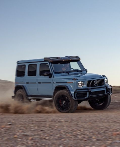 If a regular Mercedes-AMG G63 is not ridiculous enough for you, I have questions. Mercedes, however, has another truck—the AMG G63 4x4 Squared. Like the last G-Wagen 4x4 Squared, this new one—based on the thoroughly updated current-generation G-Wagen—has portal axles to give it extraordinary ground clearance. Unlike the old one, this one has an AMG V-8 making 585 hp. G63 4x4 Squared, Mercedes Offroad, Mercedes 4x4, Range Rover Sv, New Mercedes Amg, Mercedes G63, Mercedes G Wagon, Beach Cars, Benz G