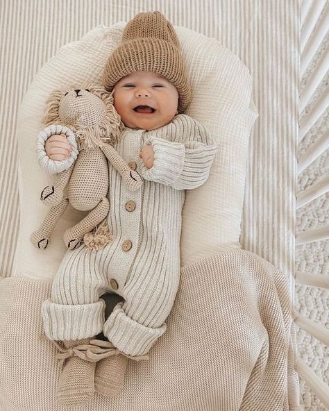 Birth Photos, Baby F, Baby Boy Knitting, Cute Smile, Newborn Shoot, Baby Memories, Baby Toy, Baby Outfits