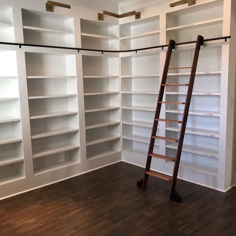 Built In Library, Diy Home Library, Dream Home Library, Rolling Ladder, Custom Bookshelves, Library Ladder, Library Bookcase, Library Room, Bookcase Design