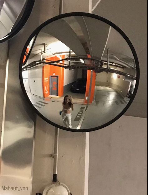 #selfieidea #ootd #parking #mirror Parking Mirror, Just Living Life, Circular Mirror, Mirror Photo, Dream Room Inspiration, Summer Dream, Living Life, Dream Room, Room Inspo