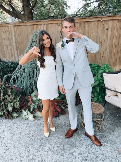 White Homecoming Dress Couple, White Hoco Dress Couple, Homecoming Inspiration, Hoco Couples, Homecoming Couples, White Hoco Dress, Homecoming Couple, Strapless Homecoming Dresses, White Party Dress